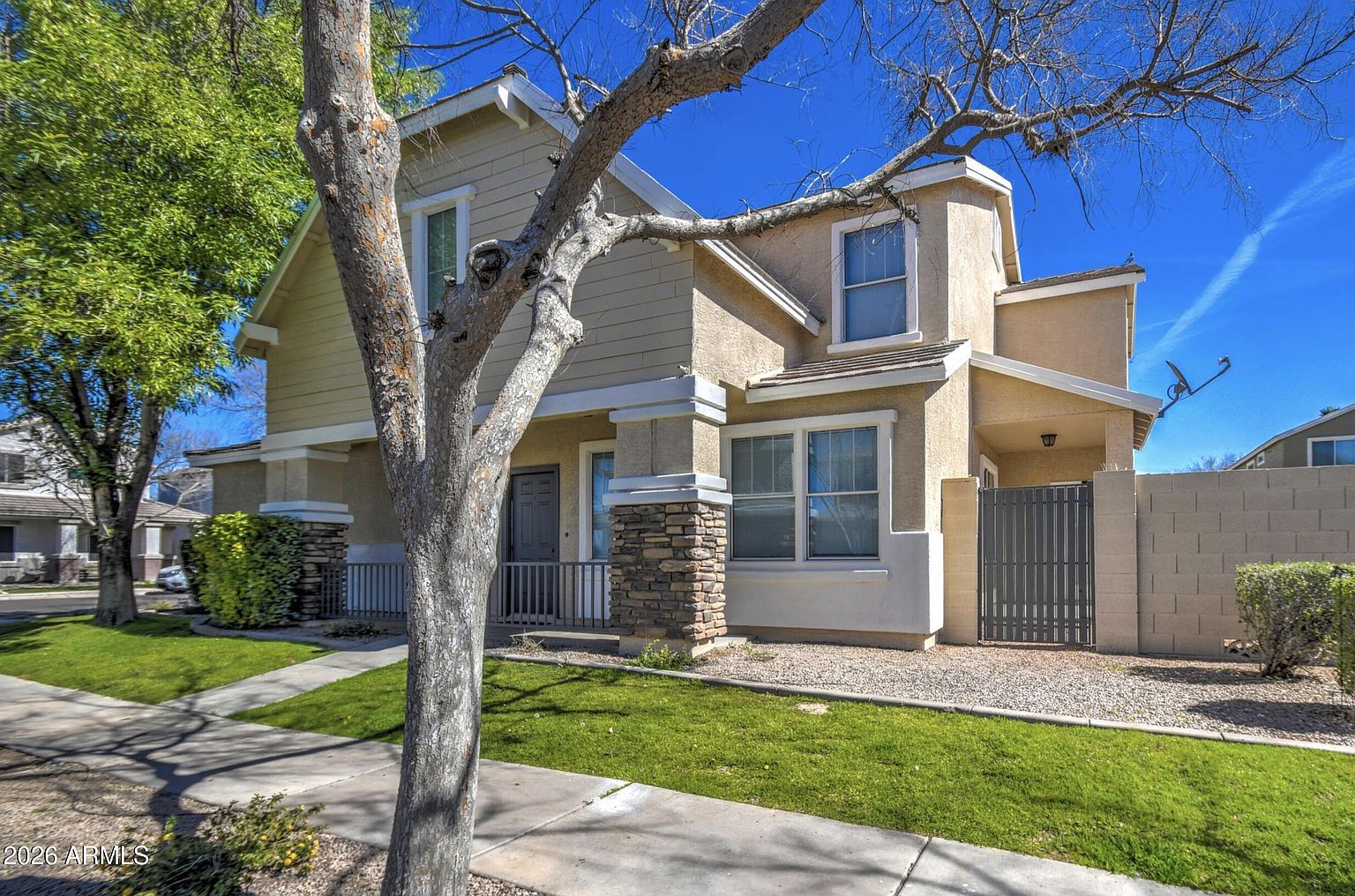 12031 W Belmont Dr photo 2