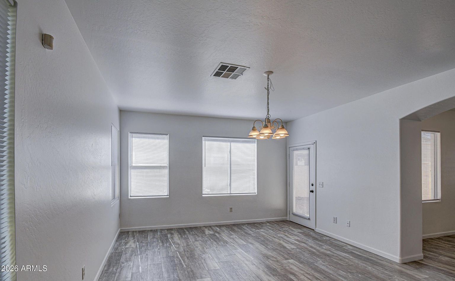 12031 W Belmont Dr photo 4