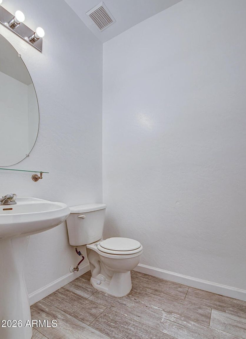 12031 W Belmont Dr photo 5