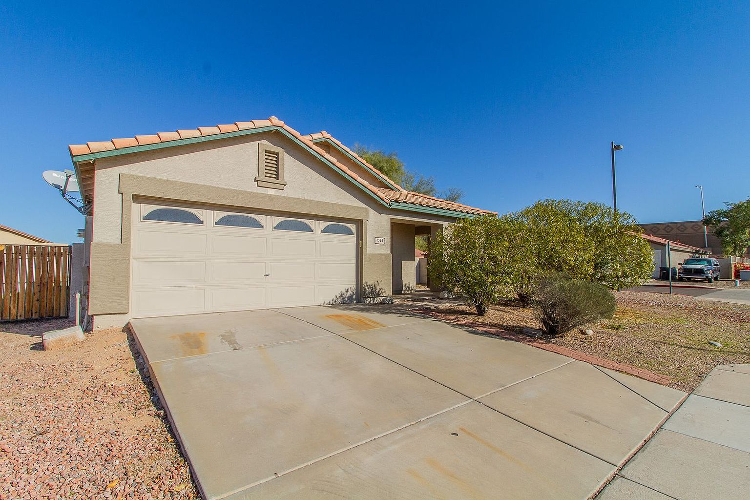 8566 E Desert Ln Mesa, AZ 85209 photo 5