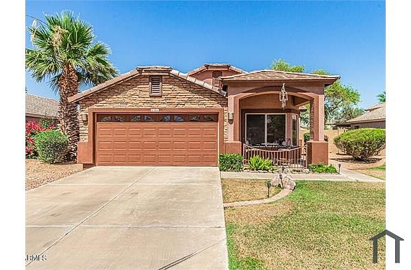 3816 S 74th Dr photo 3