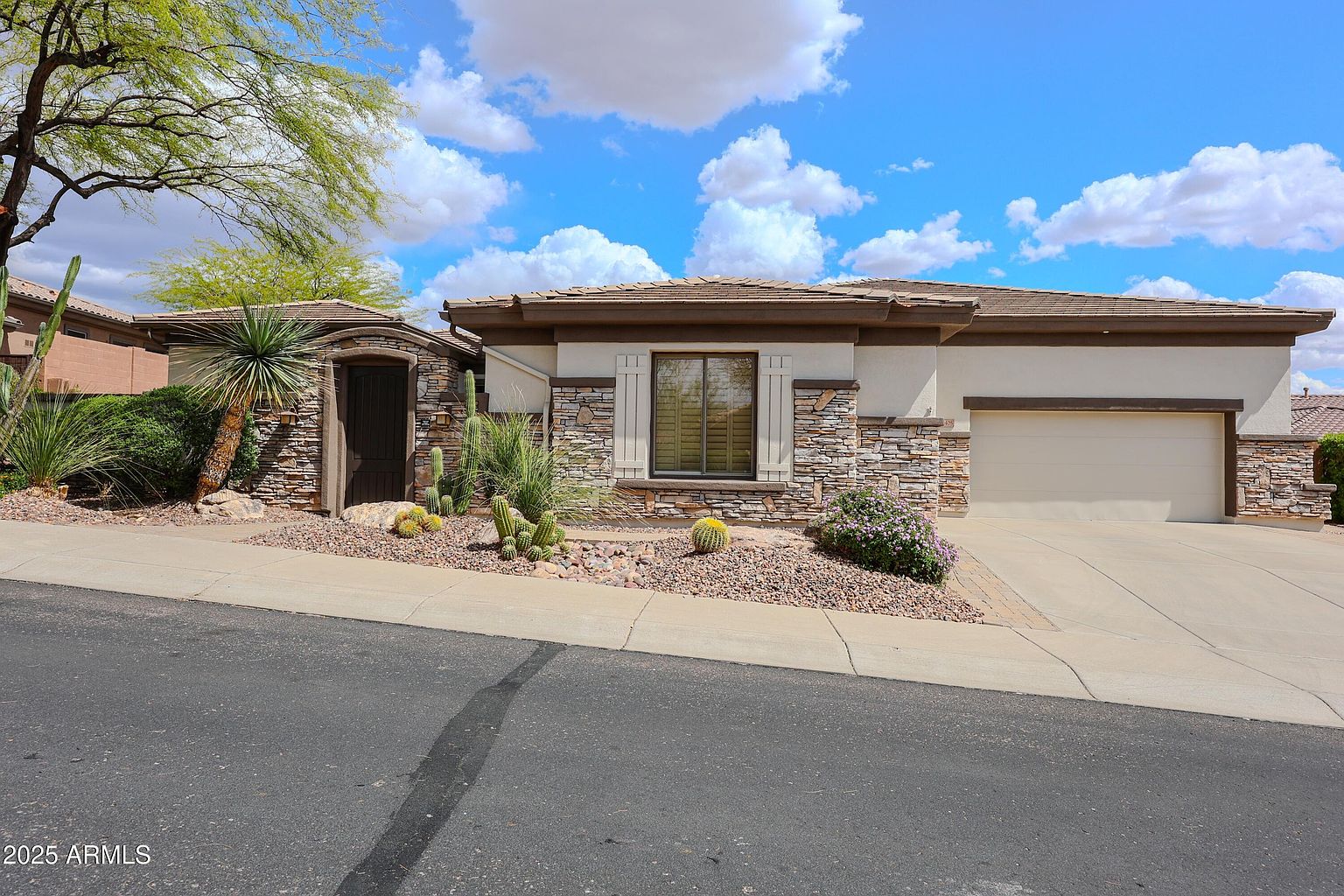 42405 N Harbour Town Ct Anthem, AZ 85086 photo 3