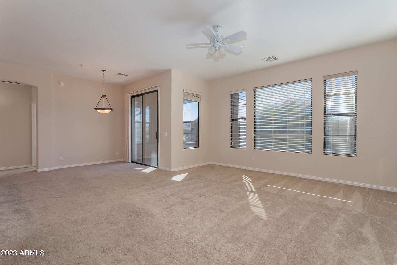19550 N Grayhawk Dr photo 3