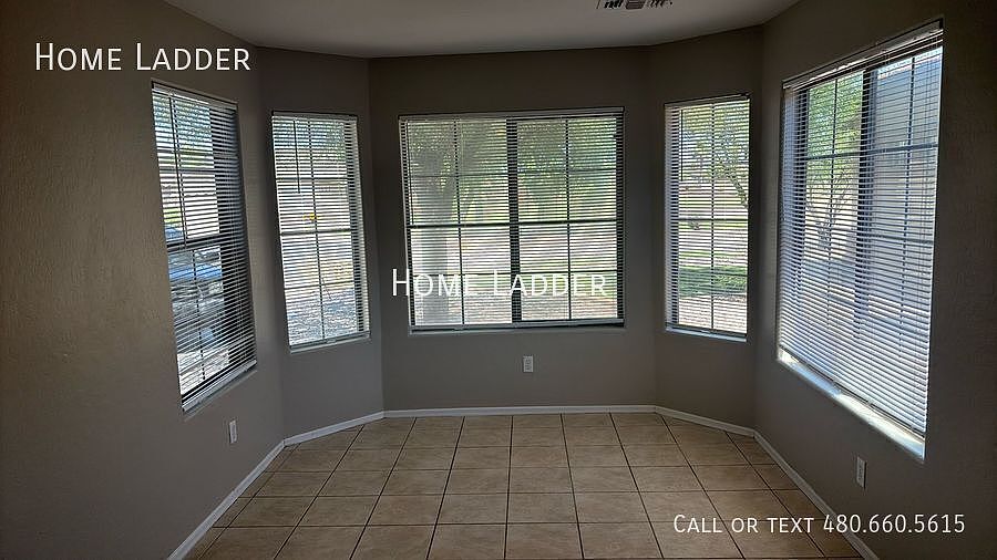 10805 W Wilshire Dr Avondale, AZ 85392 photo 4