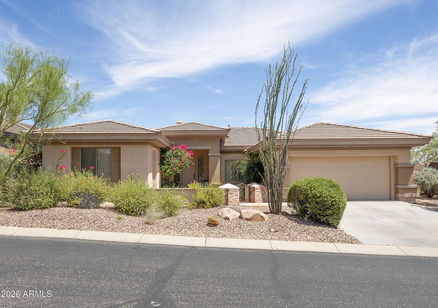 41705 N Maidstone Ct Anthem, AZ 85086 photo 2
