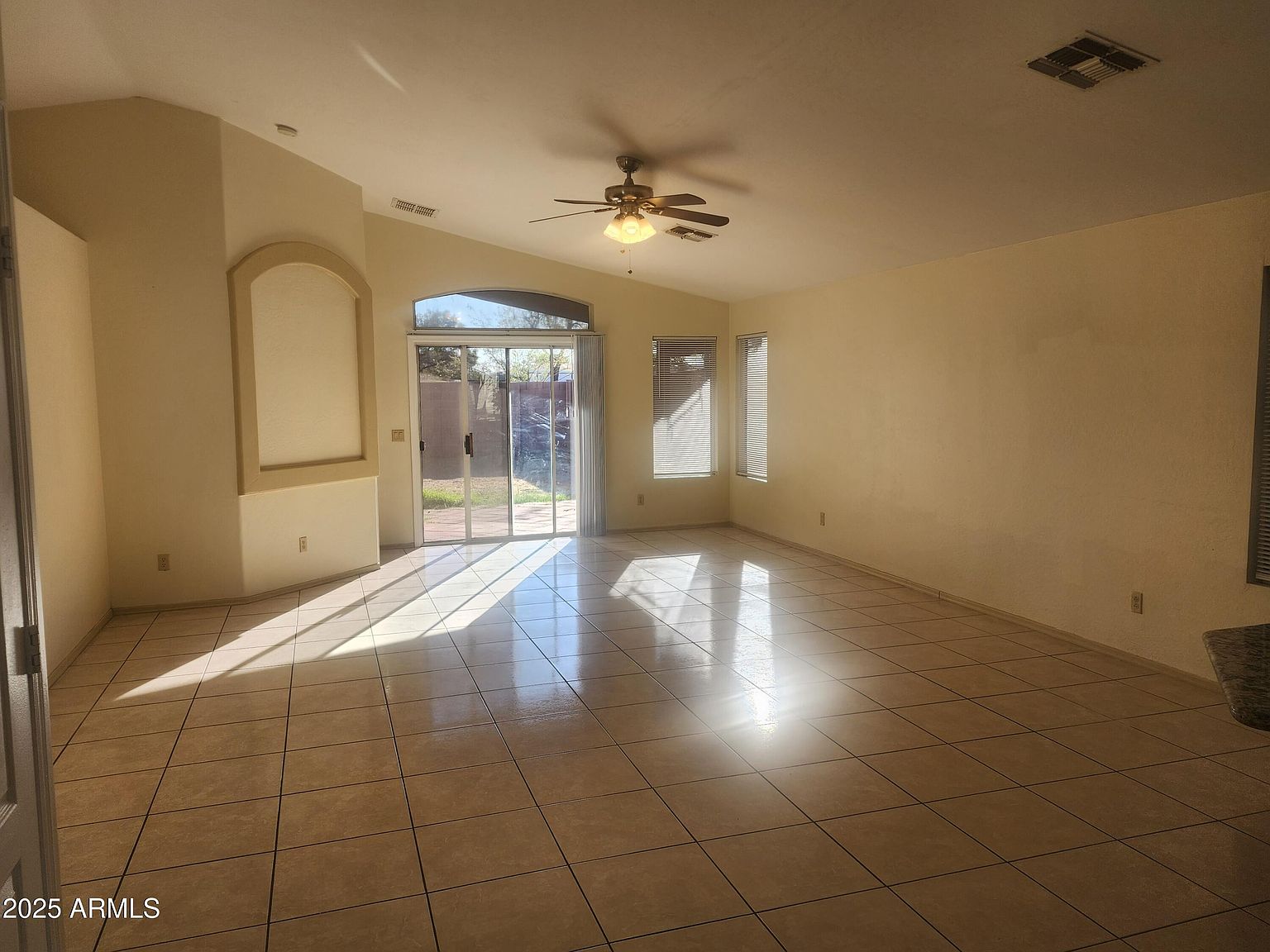 19417 N 7th Dr Phoenix, AZ 85027 photo 2