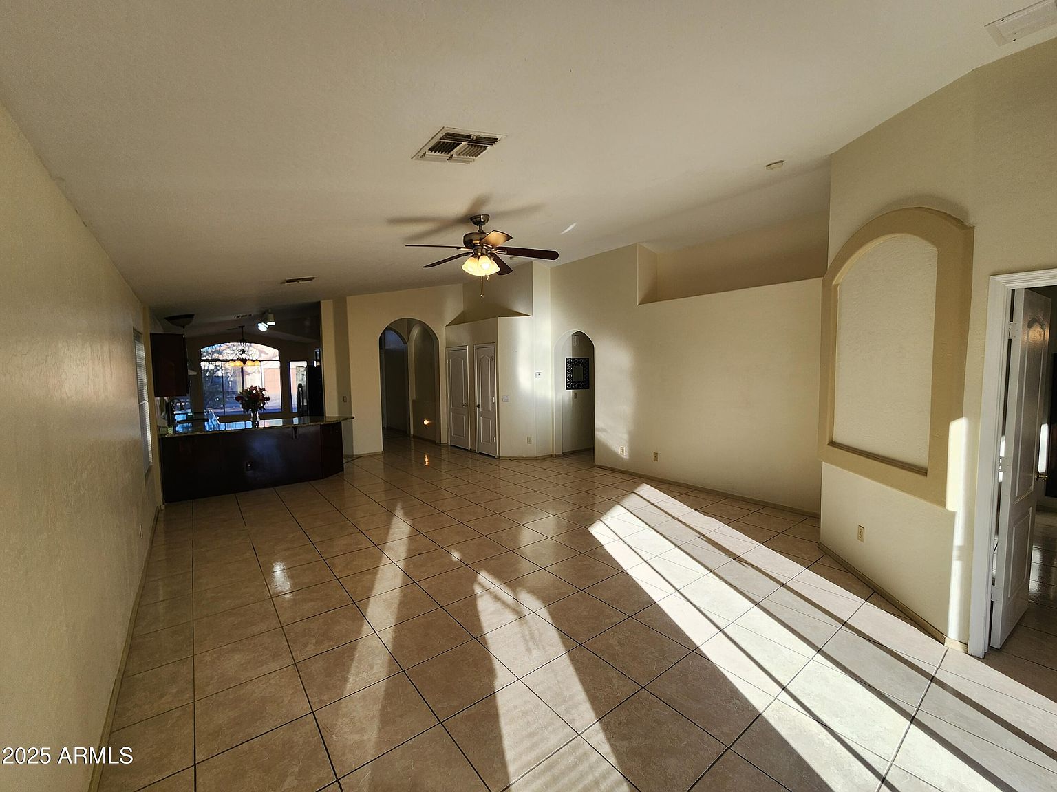19417 N 7th Dr Phoenix, AZ 85027 photo 3