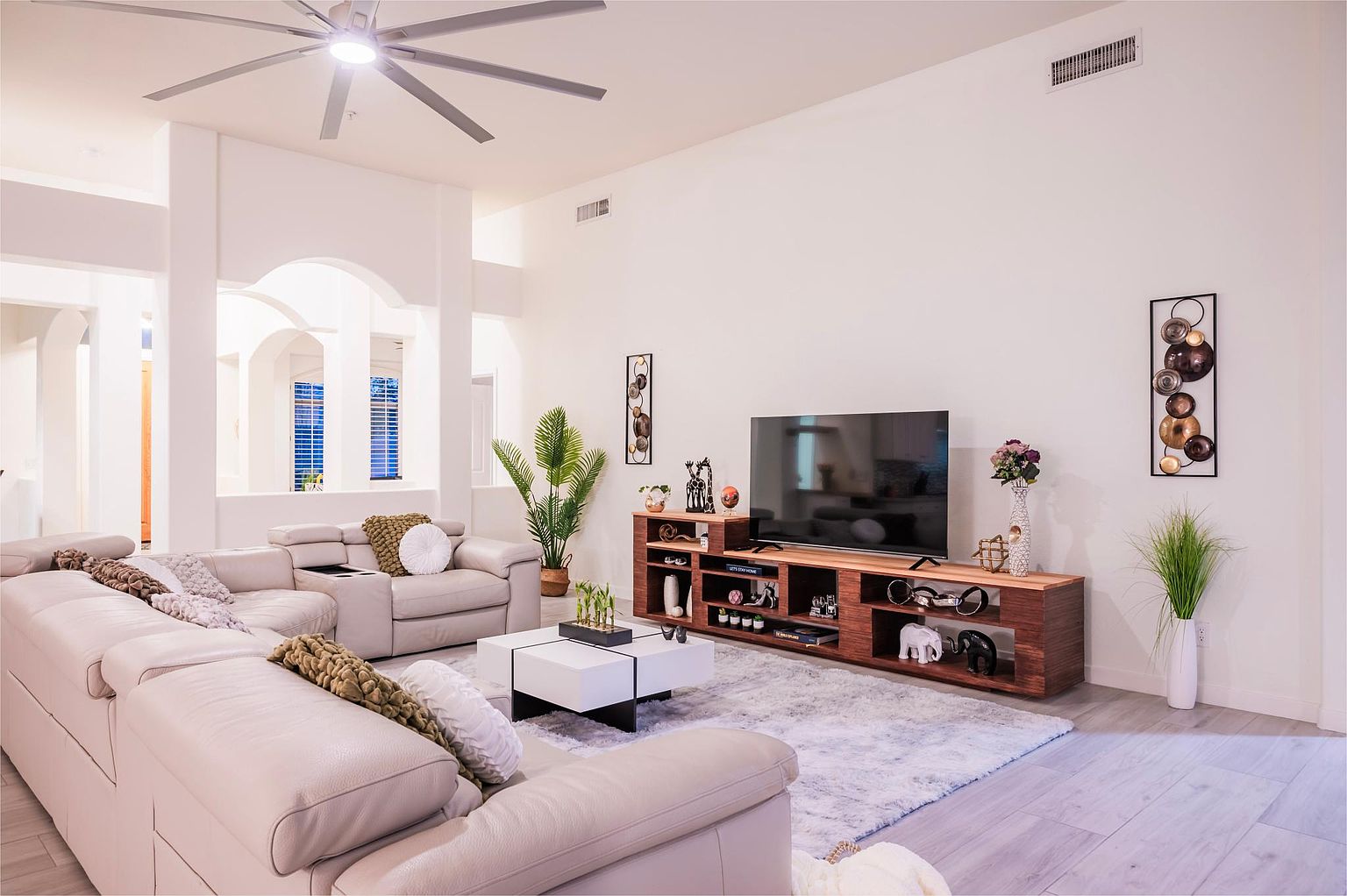 7678 E Starla Dr photo 5