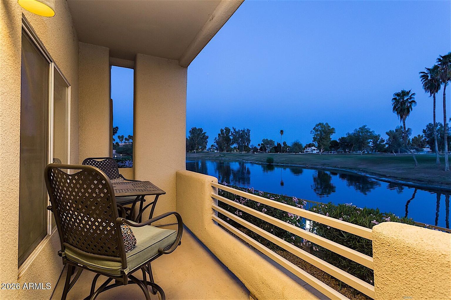 7401 W Arrowhead Clubhouse Dr Glendale, AZ 85308 photo 3