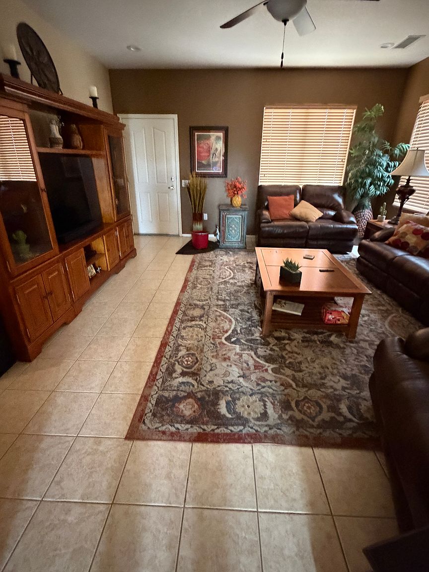 18673 N Red Mountain Way photo 3