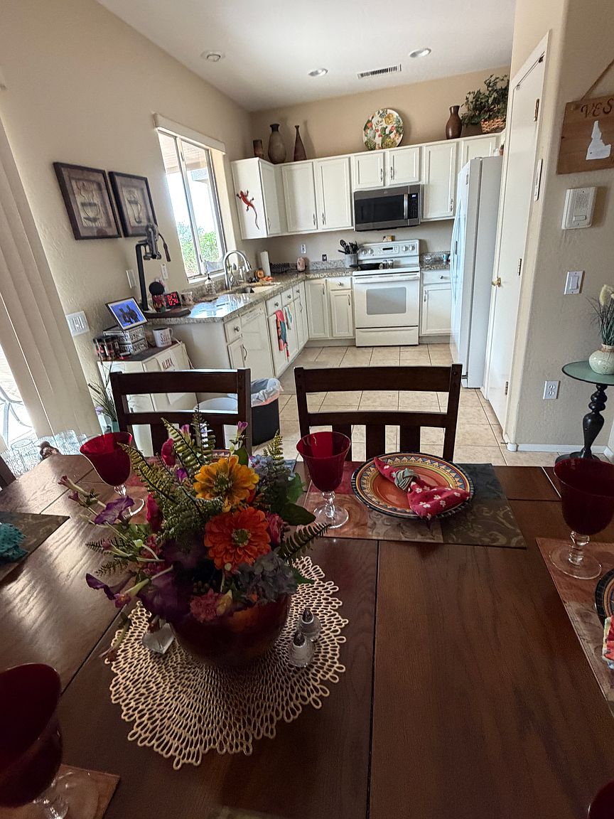 18673 N Red Mountain Way photo 5