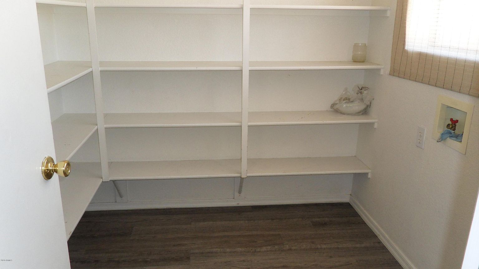 910 E Beth Dr photo 5