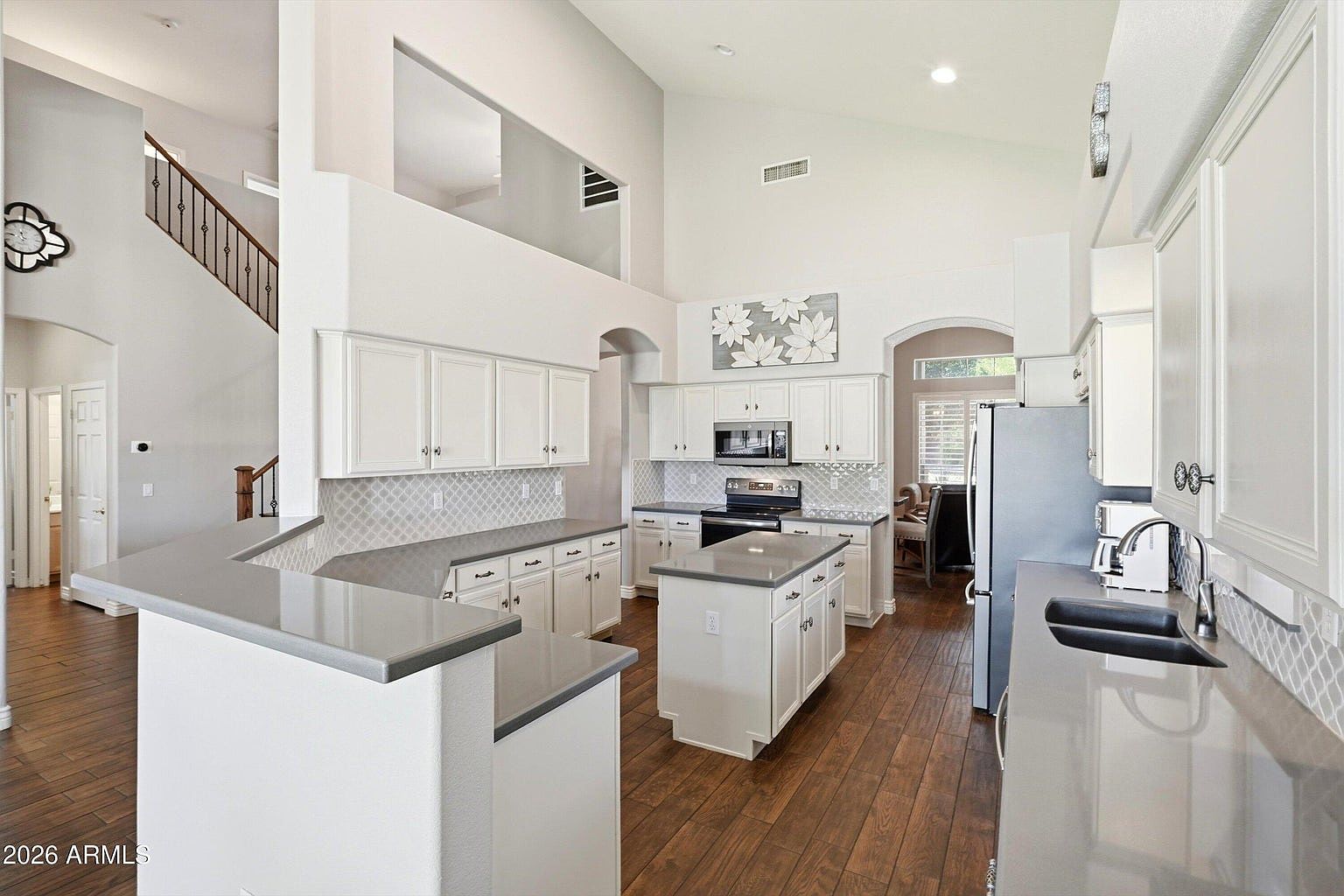 1862 E Flintlock Way photo 4