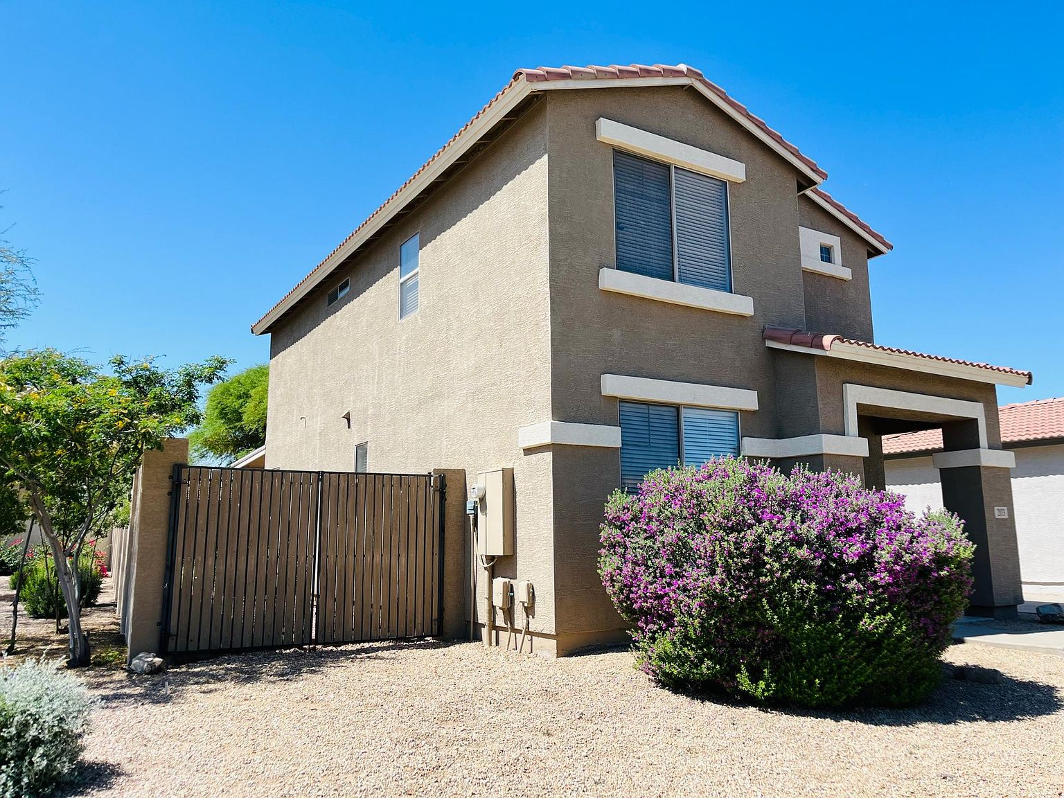 203 W Nolan Way photo 3