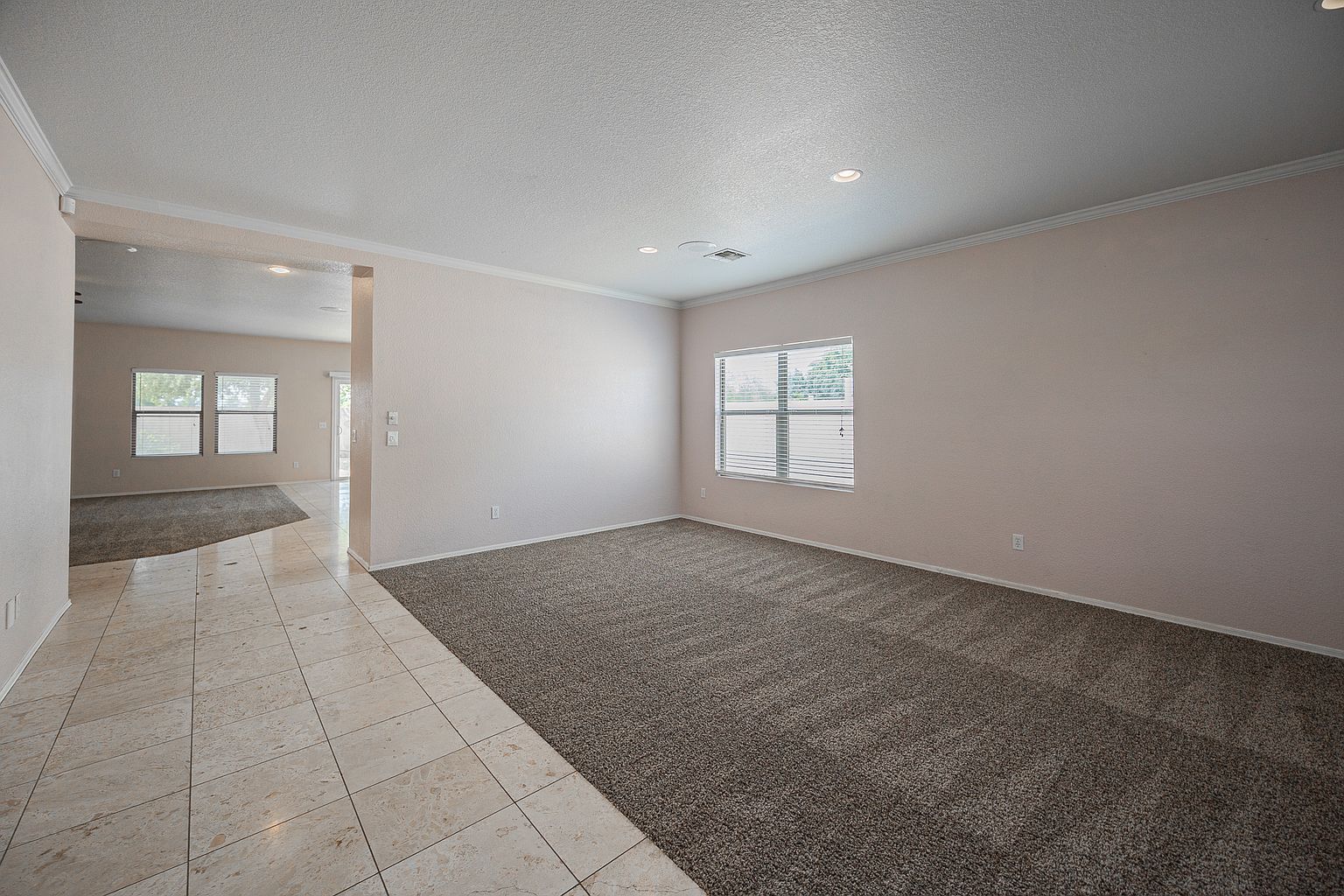3864 S Emery Cir photo 5