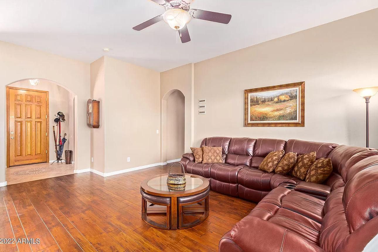3454 E Rosa Ln photo 4