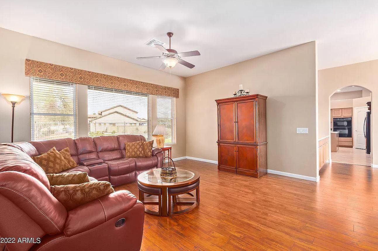 3454 E Rosa Ln photo 5