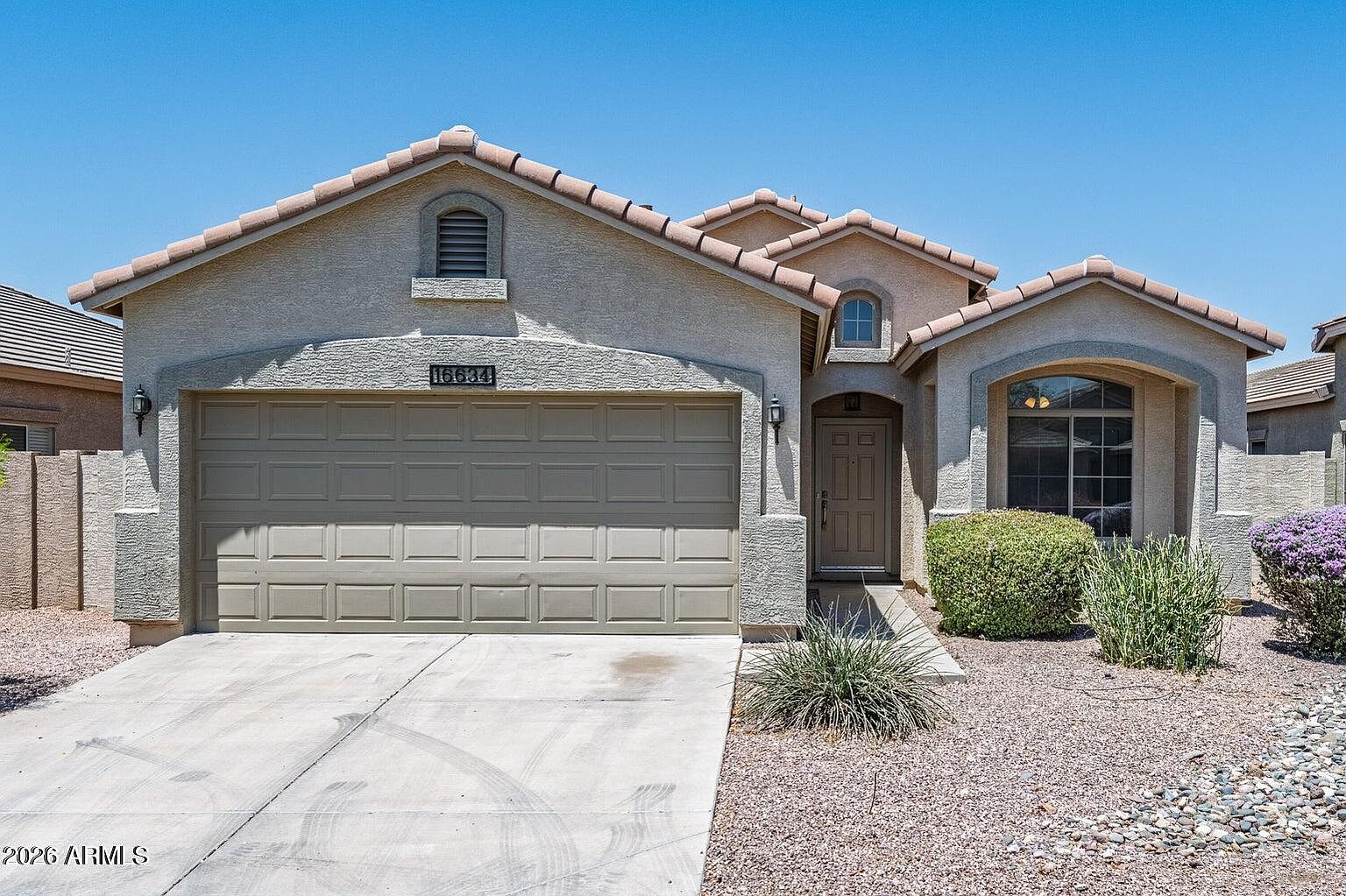 16634 N 168th Dr photo 4