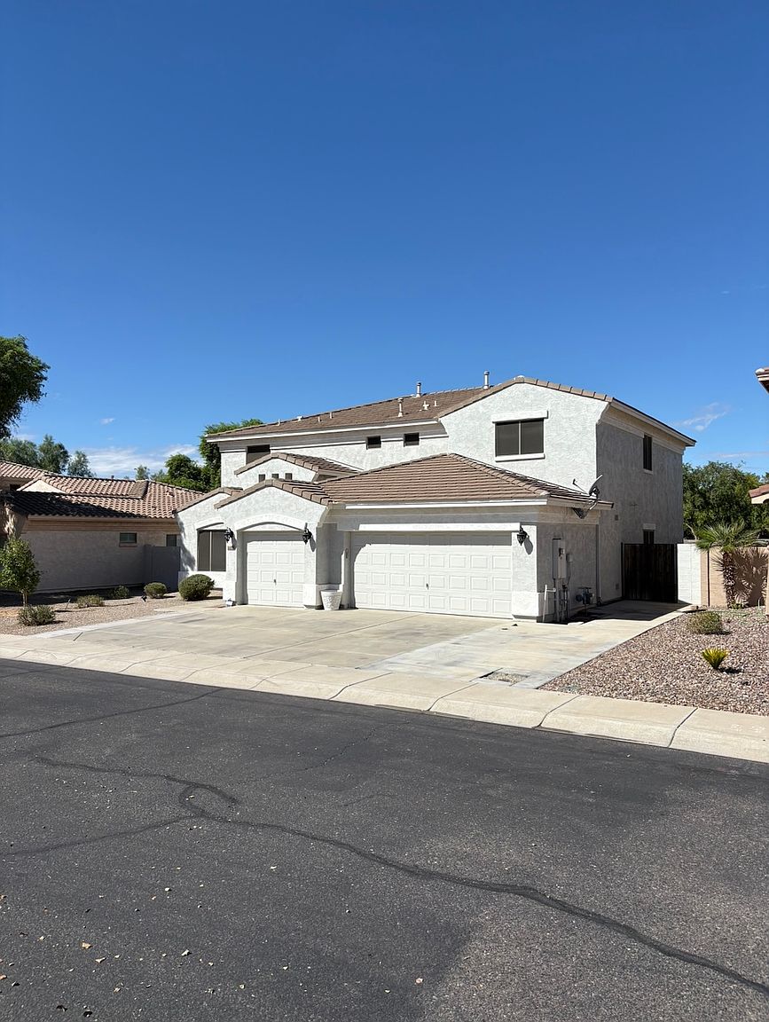 16412 N 170th Ln photo 2