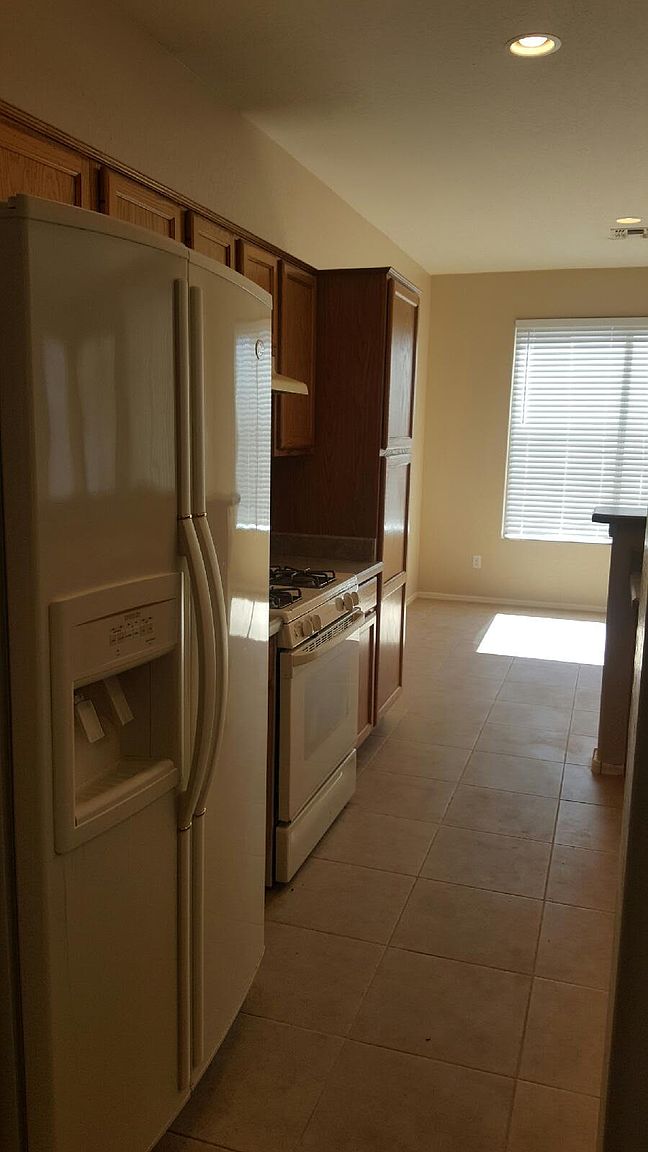 12629 W Hollyhock Dr photo 5