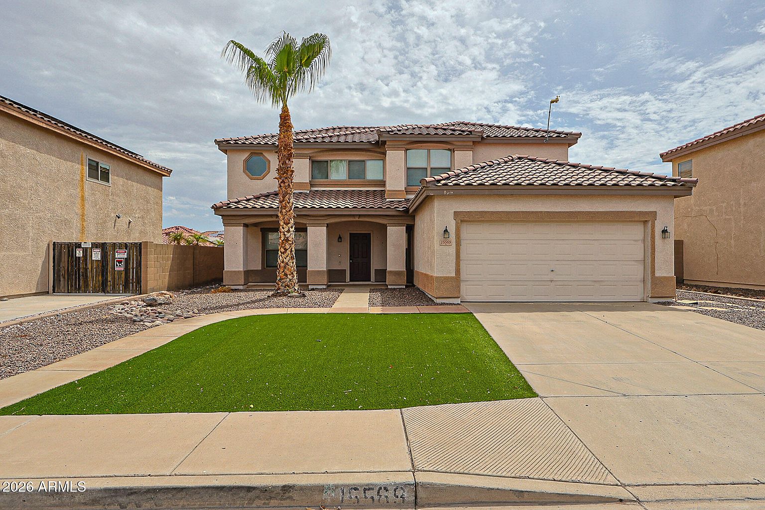15569 W Gelding Dr photo 3