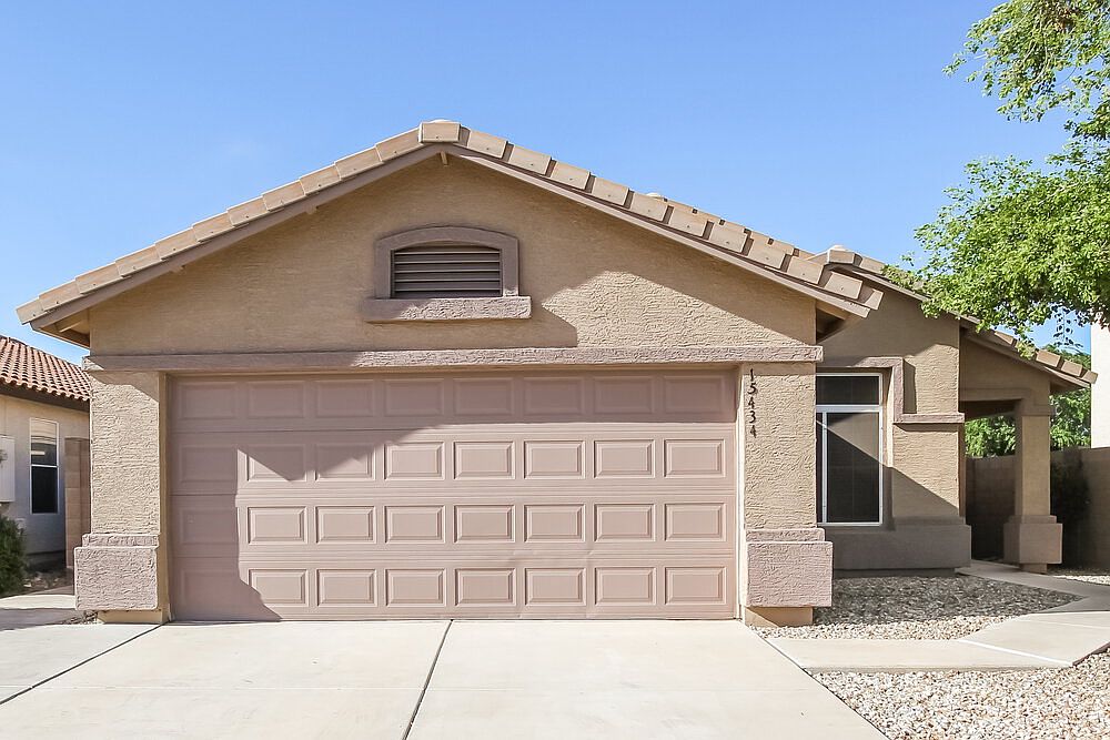 15434 W Gelding Dr Surprise, AZ 85379 photo 2