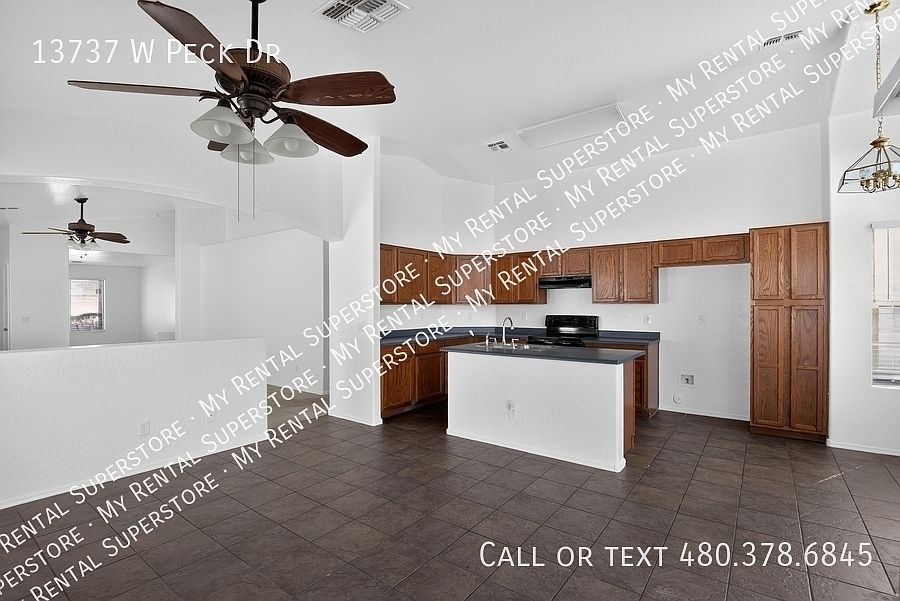 13737 W Peck Dr photo 5
