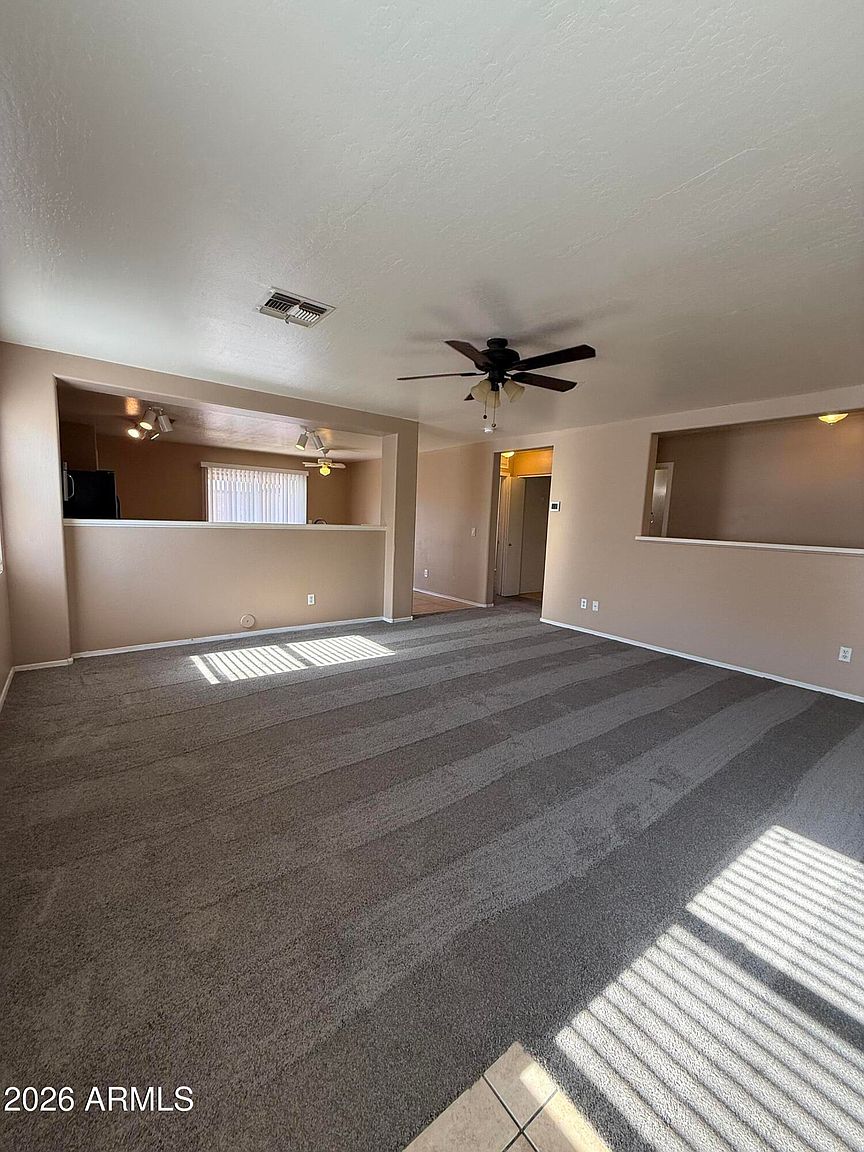12622 W Corrine Dr photo 2