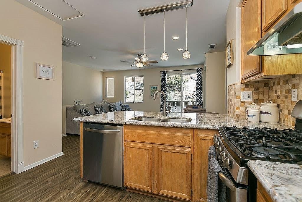6012 Paseo Salinero photo 2
