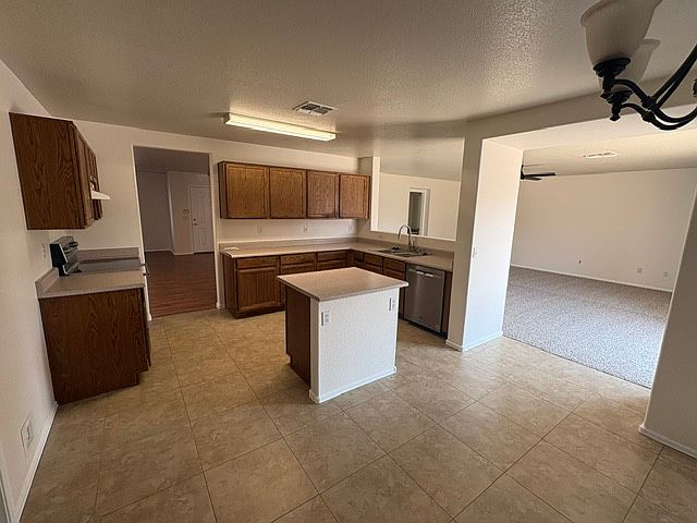 3554 E Trigger Way photo 5