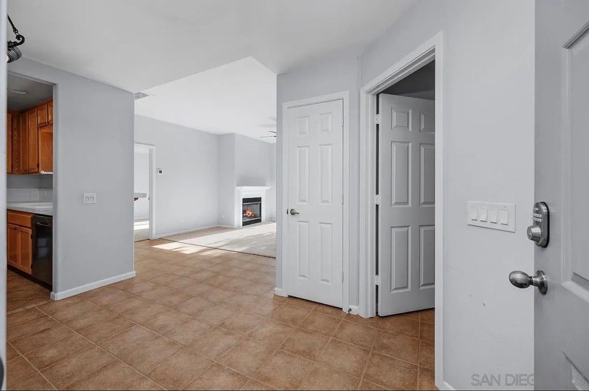 555 Lands End Way photo 2