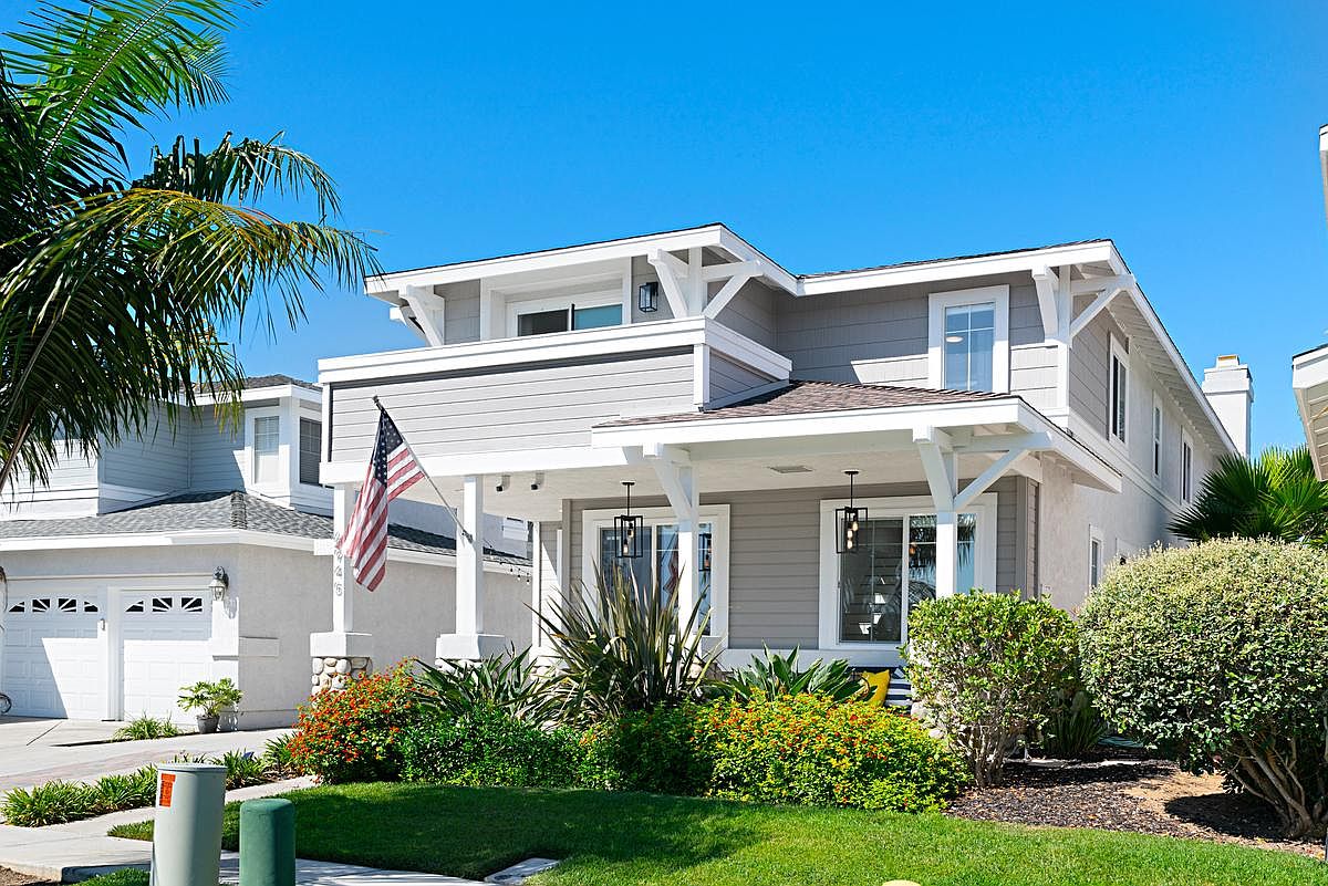 6945 Catamaran Dr photo 3