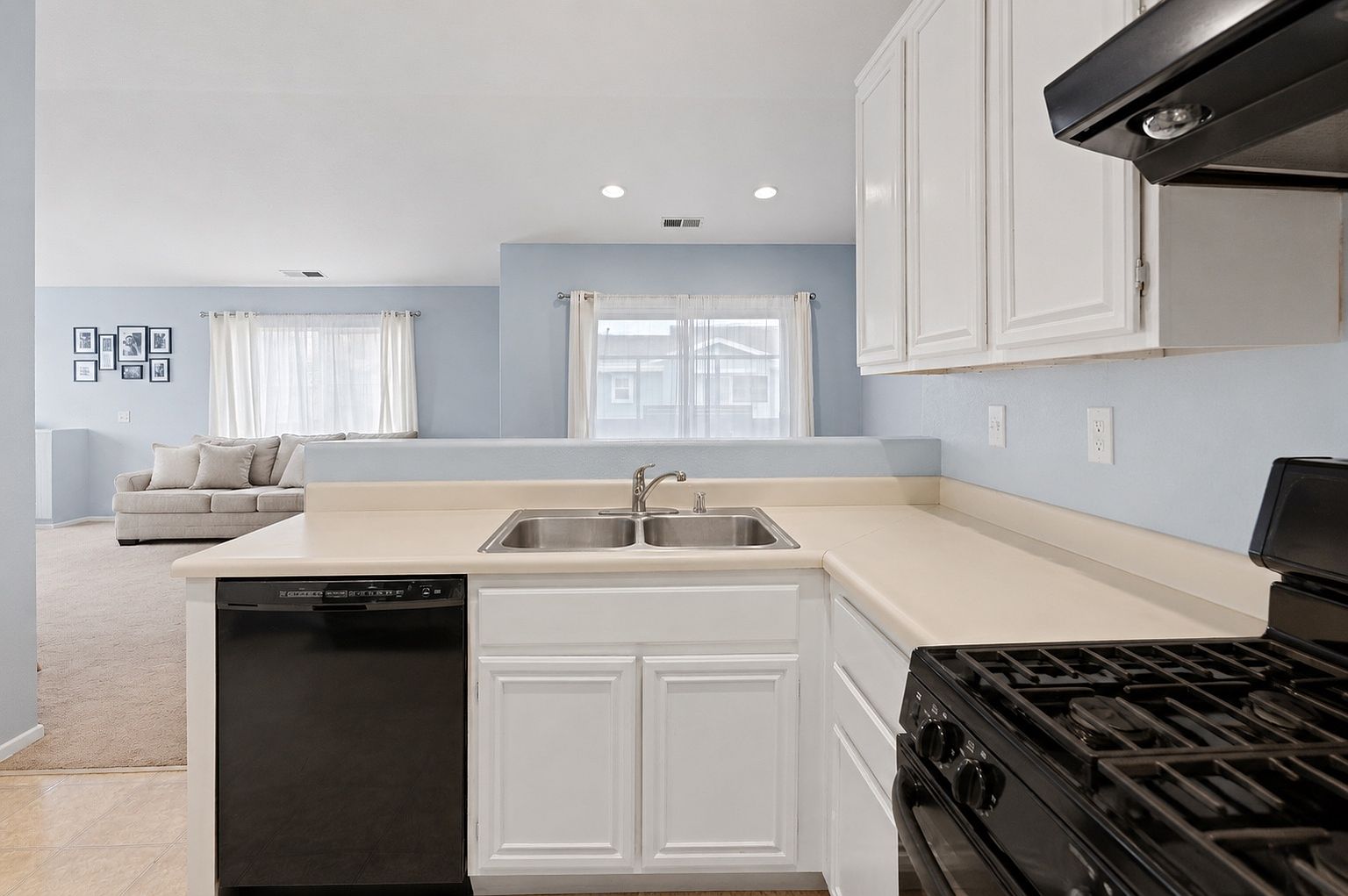 2010 Azure Cv photo 4