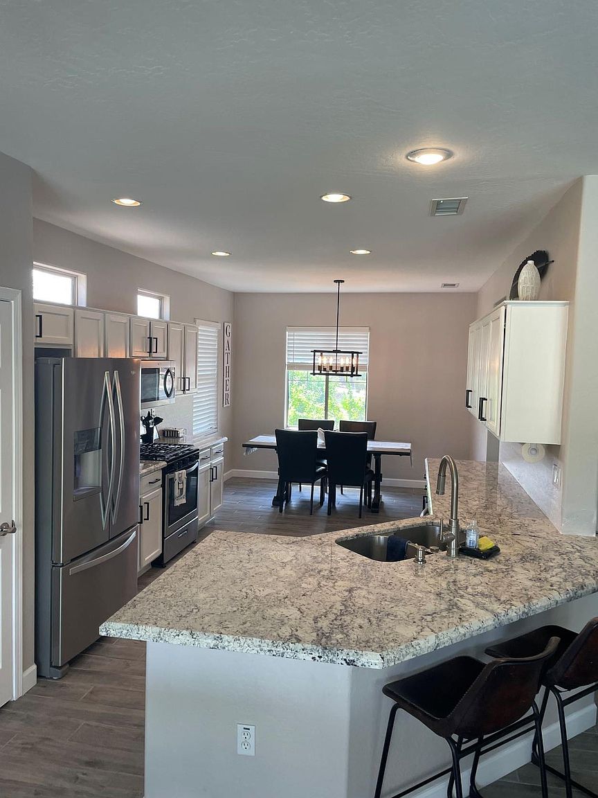 15006 W Cooperstown Way photo 3