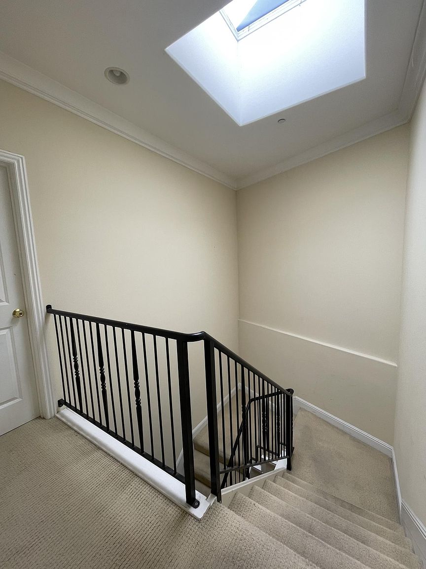 428 Wellington Ave photo 5