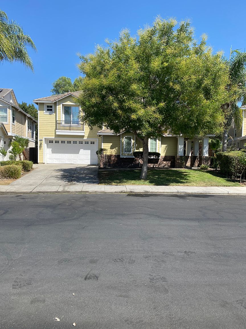 2386 Lighthouse Cir photo 2