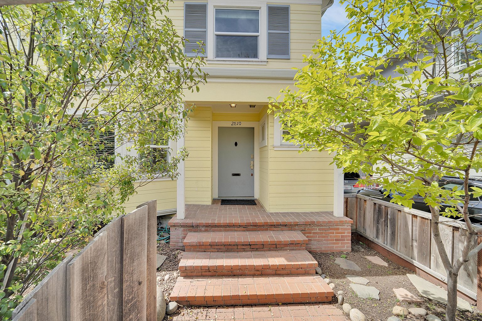 2810 Martin Luther King Jr Way photo 2