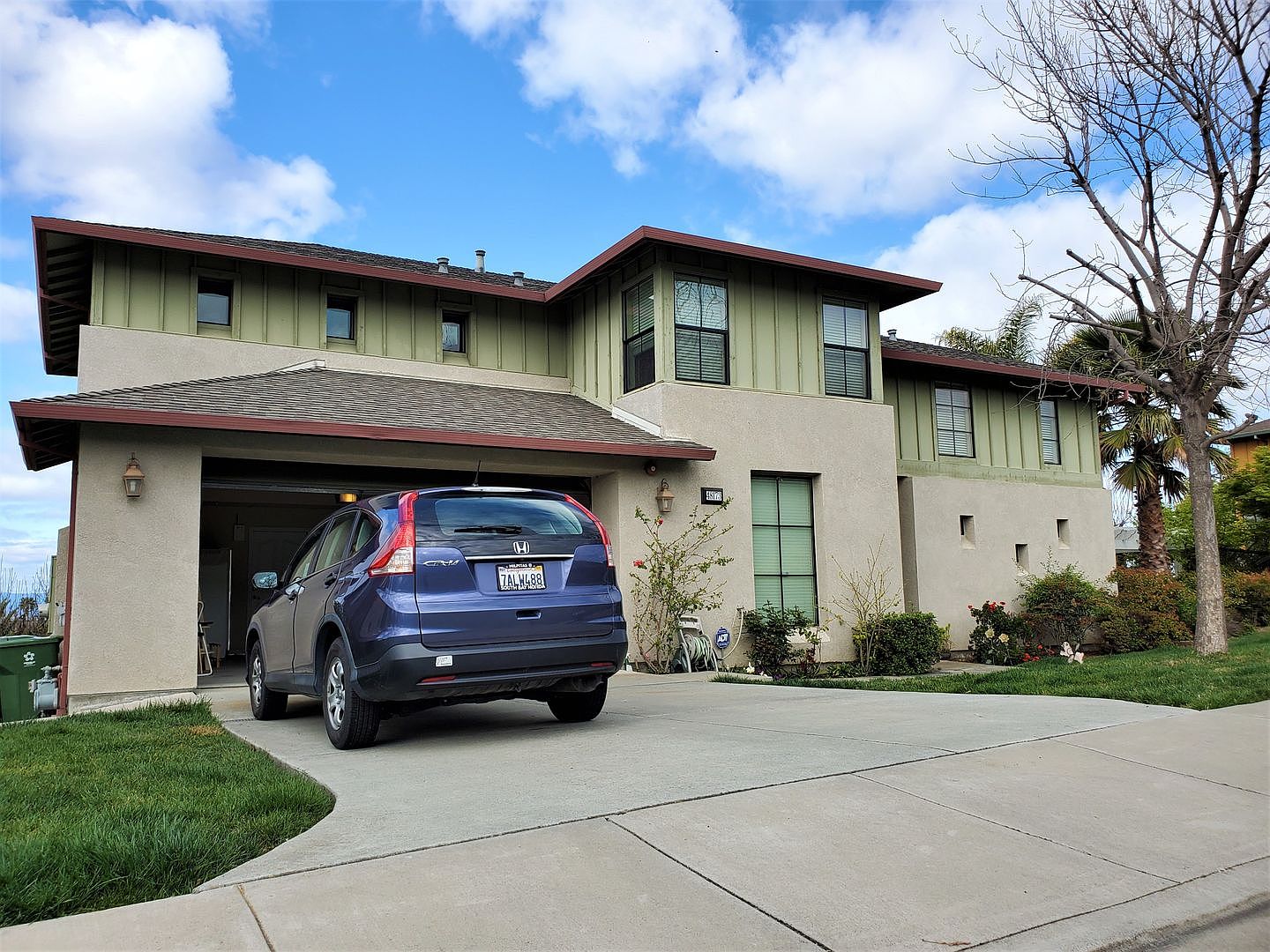 Wonderful 5bd / 3.5ba with 2 master suites photo 4