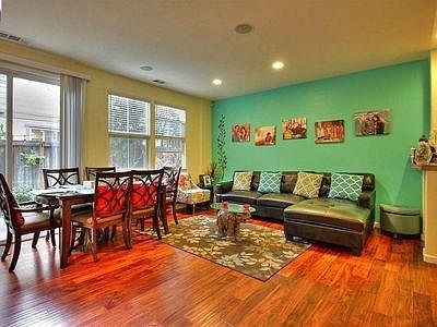 6186 Moore Pl photo 2