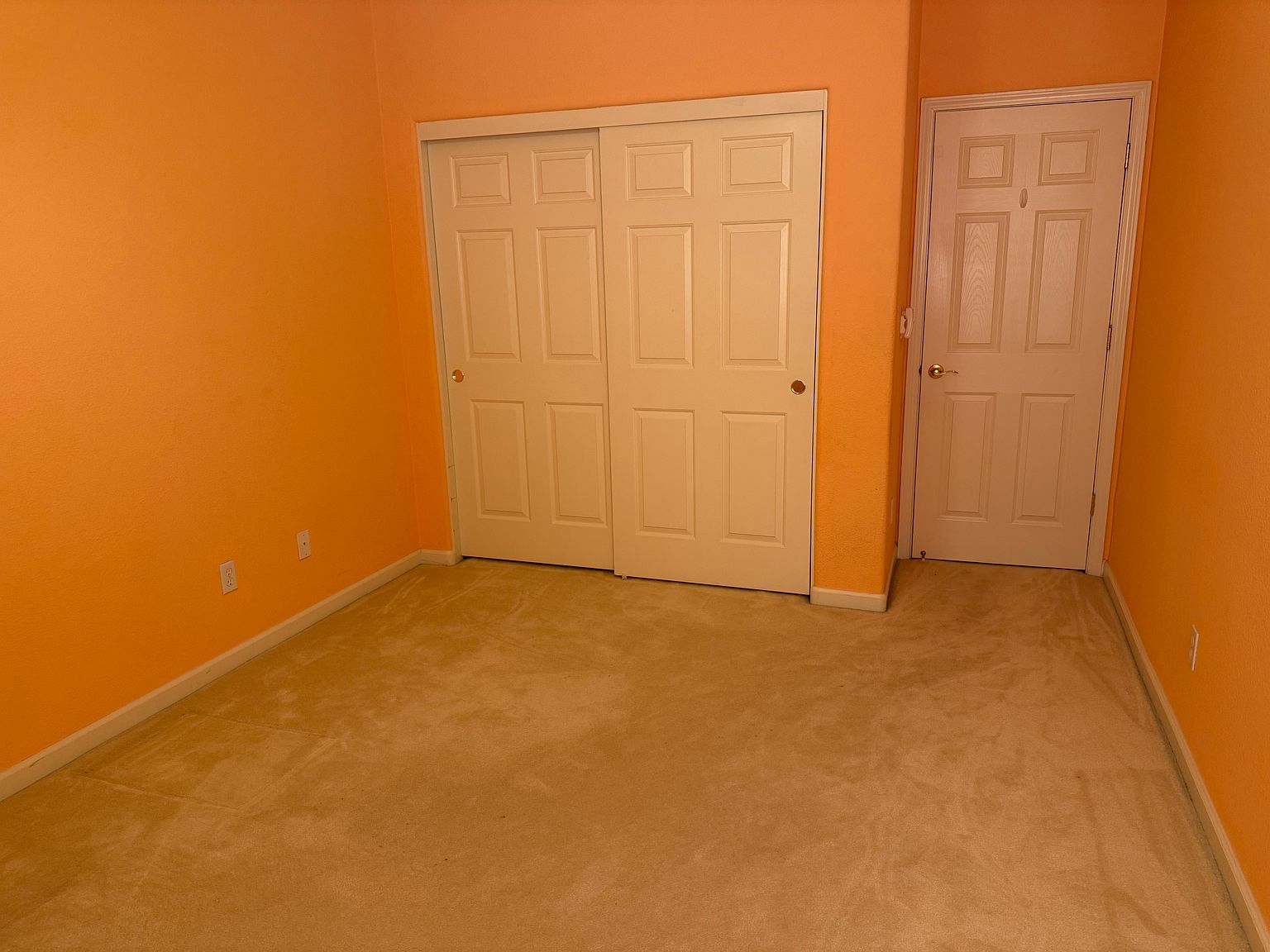 1533 Whispering Oaks Way photo 4