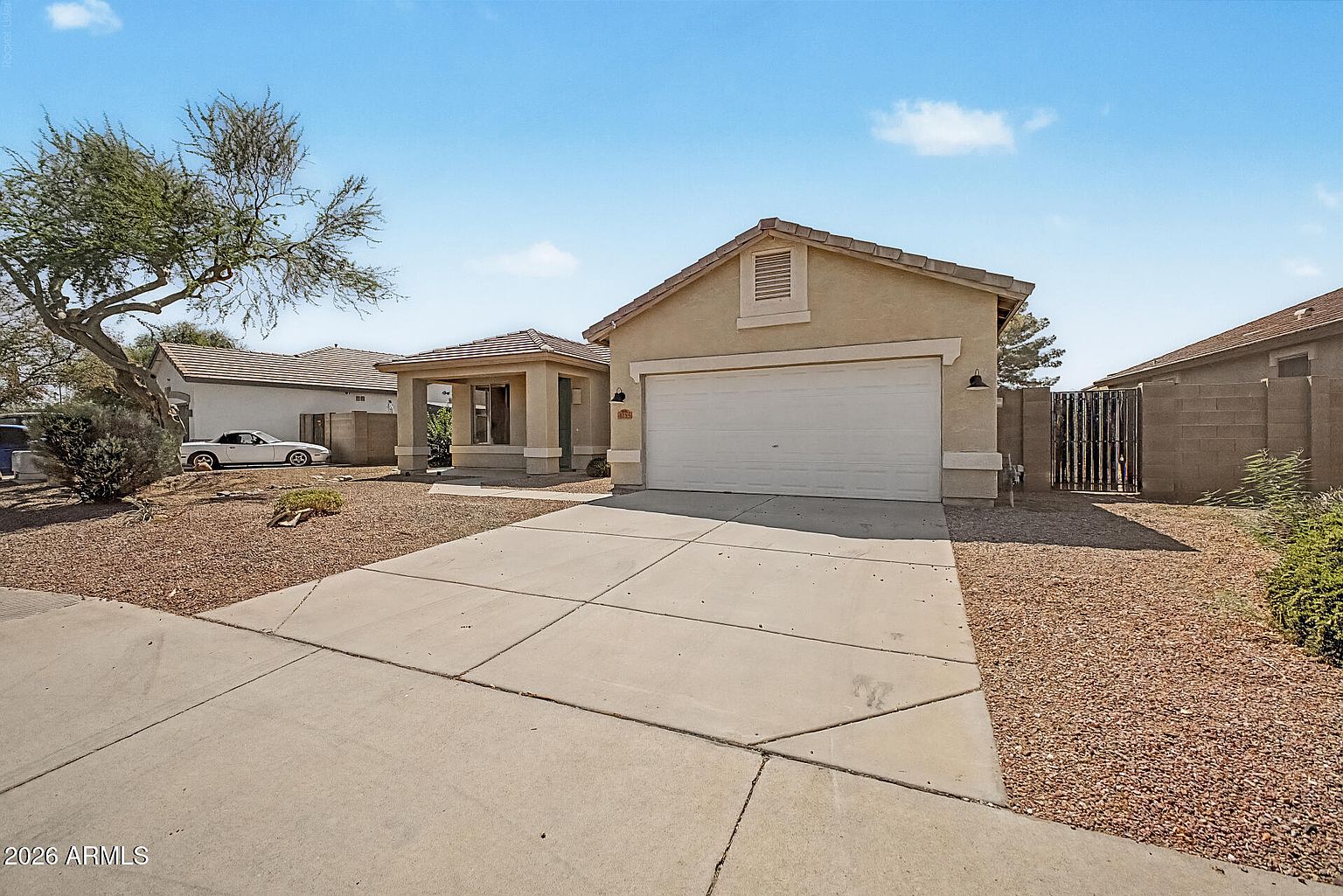 4255 E Cherry Hills Dr photo 4
