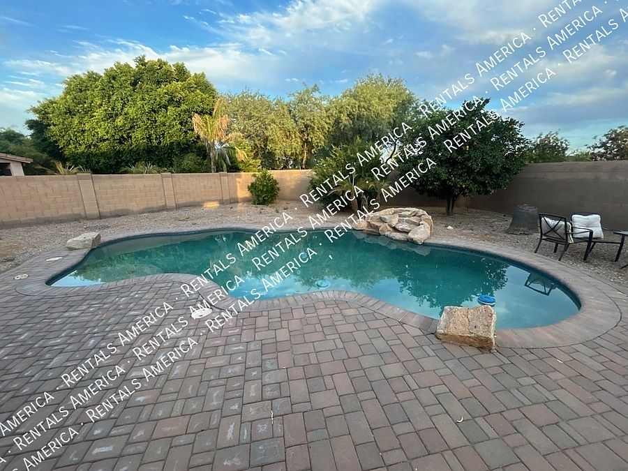 21401 E Calle de Flores Queen Creek, AZ 85142 photo 2