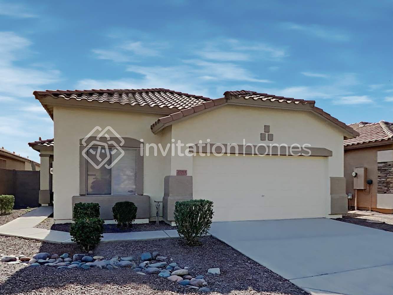 12511 W Campina Dr Litchfield Park, AZ 85340 photo 2