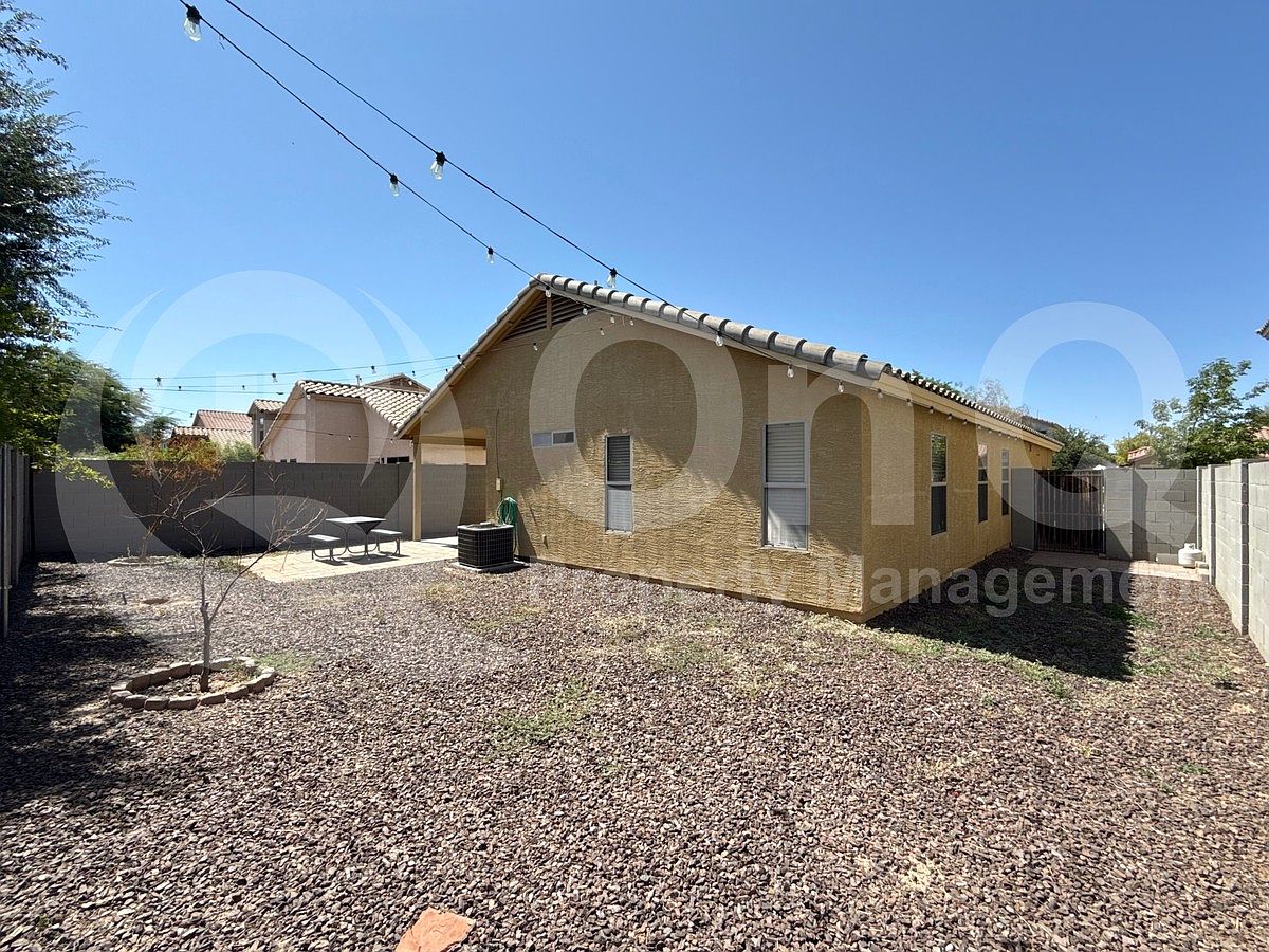 16661 W Belleview St photo 3