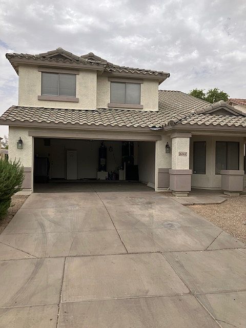 16042 W Latham St Goodyear, AZ 85338 photo 3