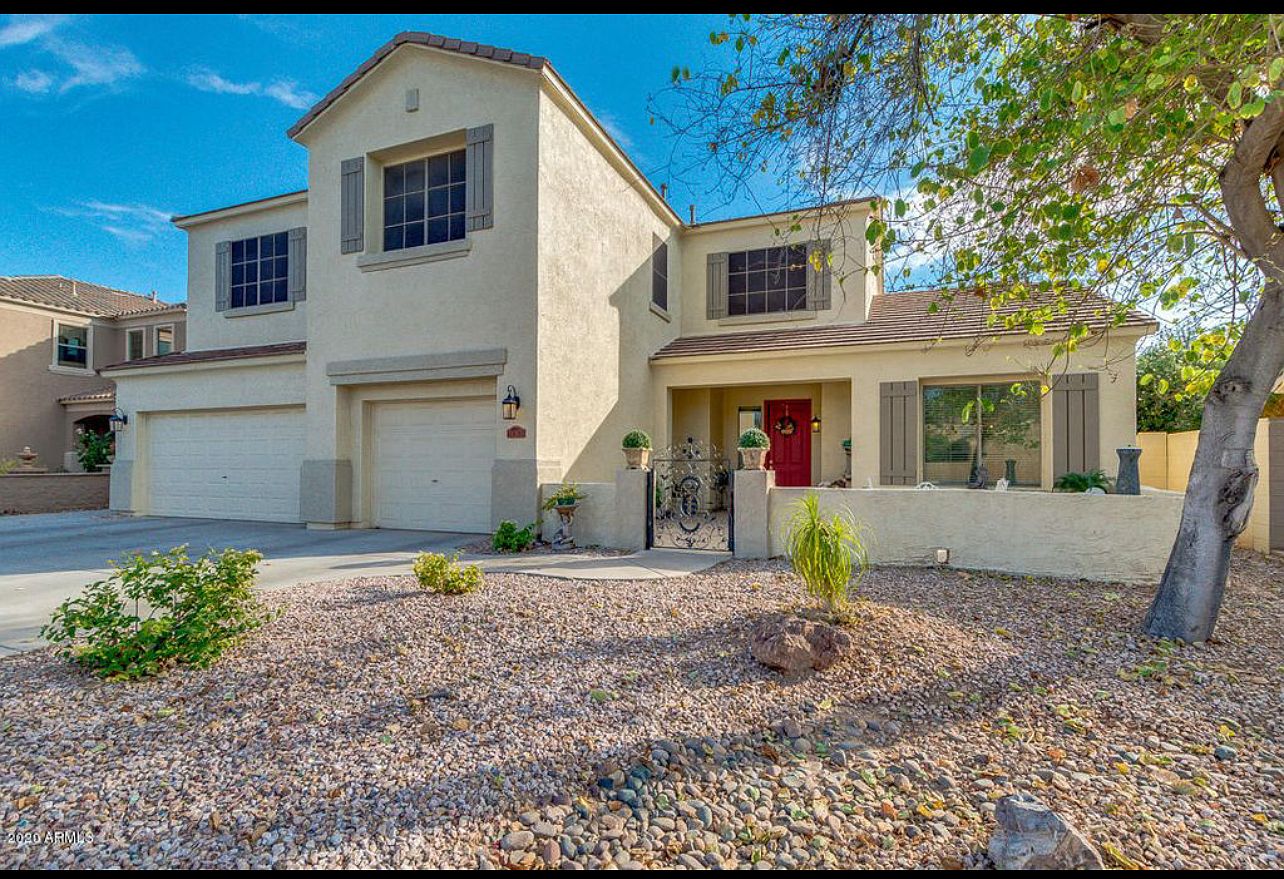 6320 South Black Hills Way, Chandler, AZ 85249 photo 2