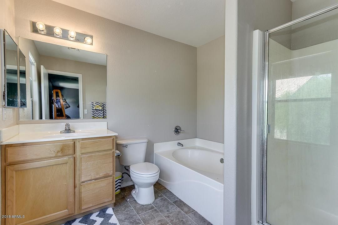 620 E Banelli Pl photo 2
