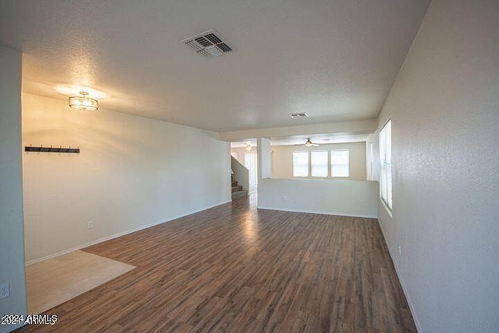 3683 E Constitution Dr photo 4