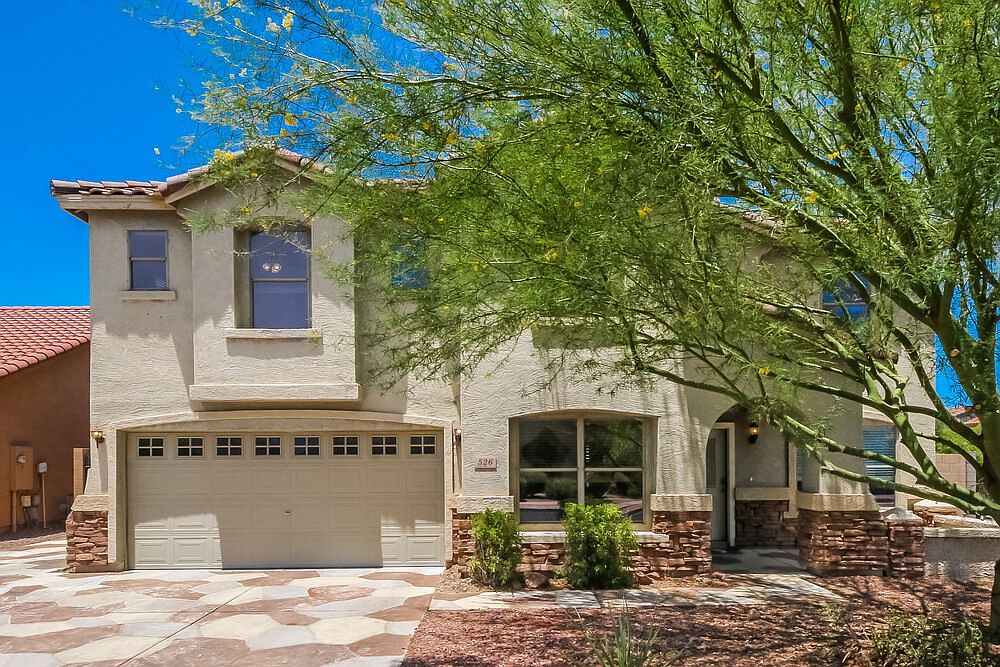 526 E Milada Dr Phoenix, AZ 85042 photo 2
