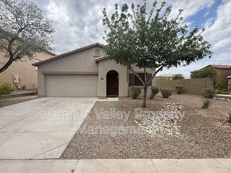 3793 W Wayne Ln Anthem, AZ 85086 photo 2
